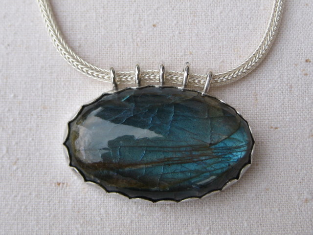 Image 30 of 32  -  83 kB